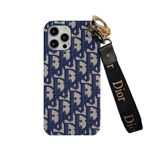 Muodikas iPhone-kotelo mustalla hihnalla-GS240315
