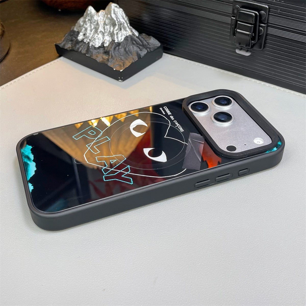 Puzdro na iPhone Heart Design x MagSafe