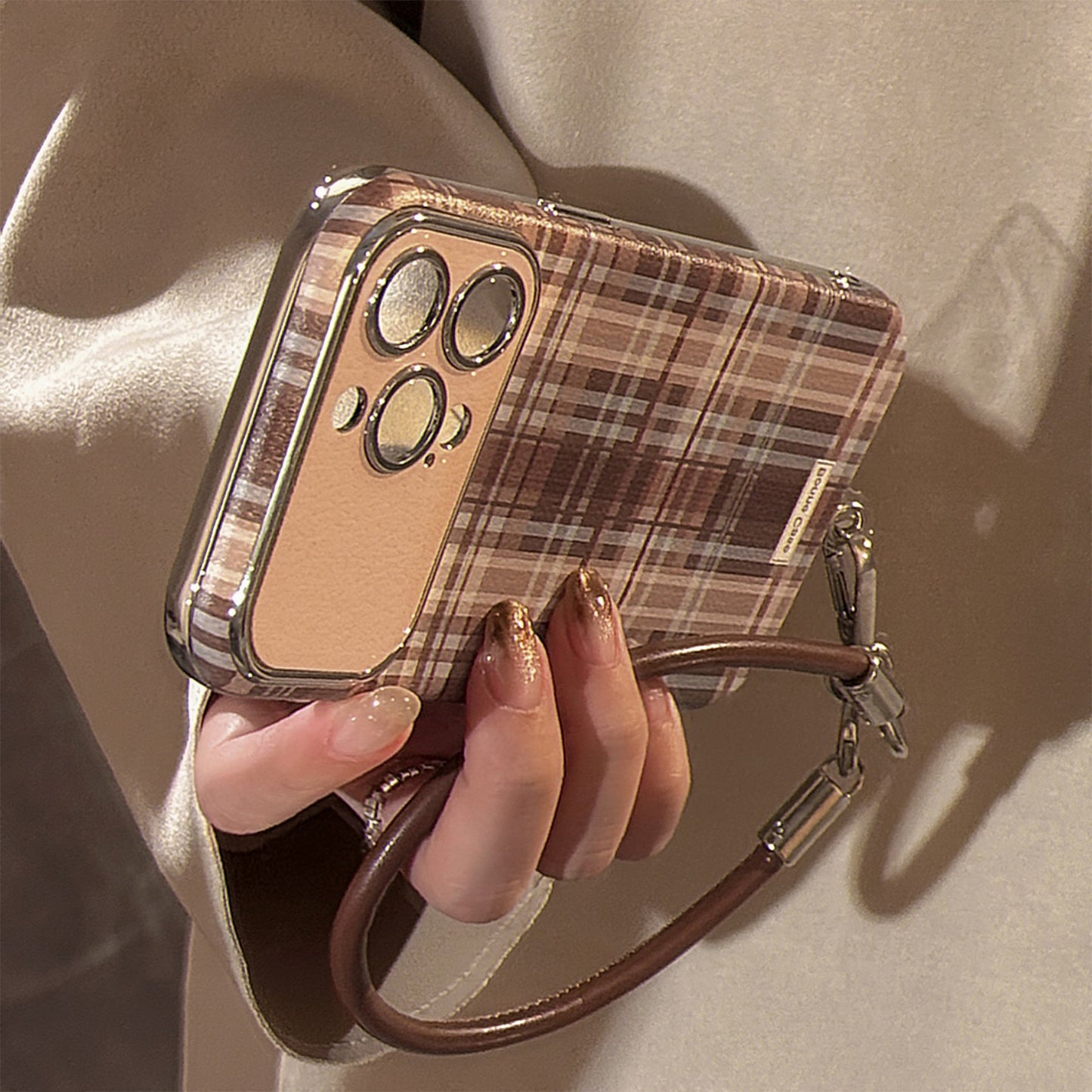 Brown plaid for iphone16promax mobile phone case Apple 15/14 anti-drop 13 lanyard 16 advanced 17