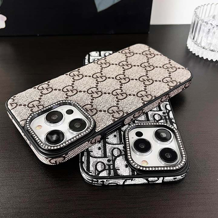 高級感のあるファブリックスパークルサラウンドiPhoneケース