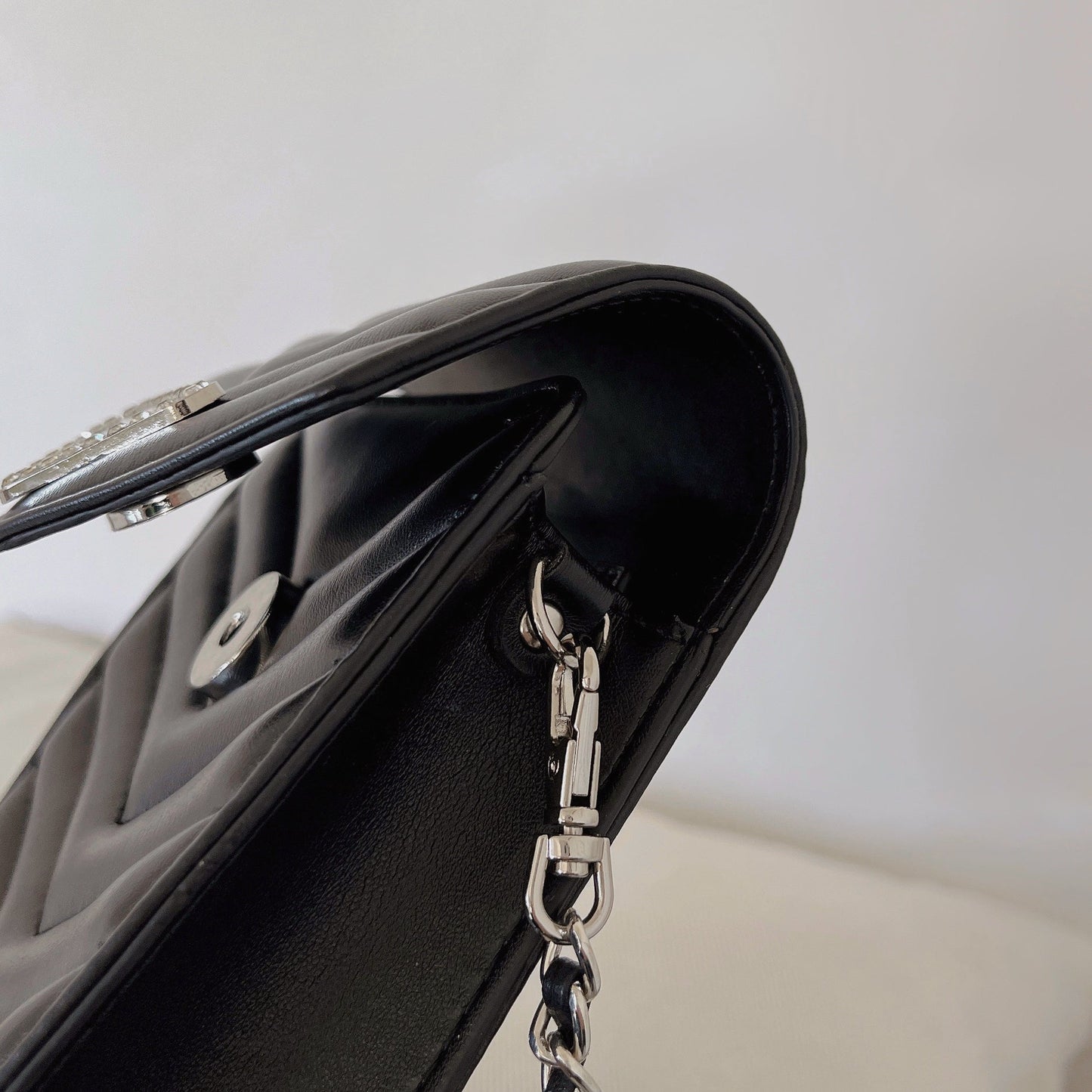 Crossbody telefonväska i läder