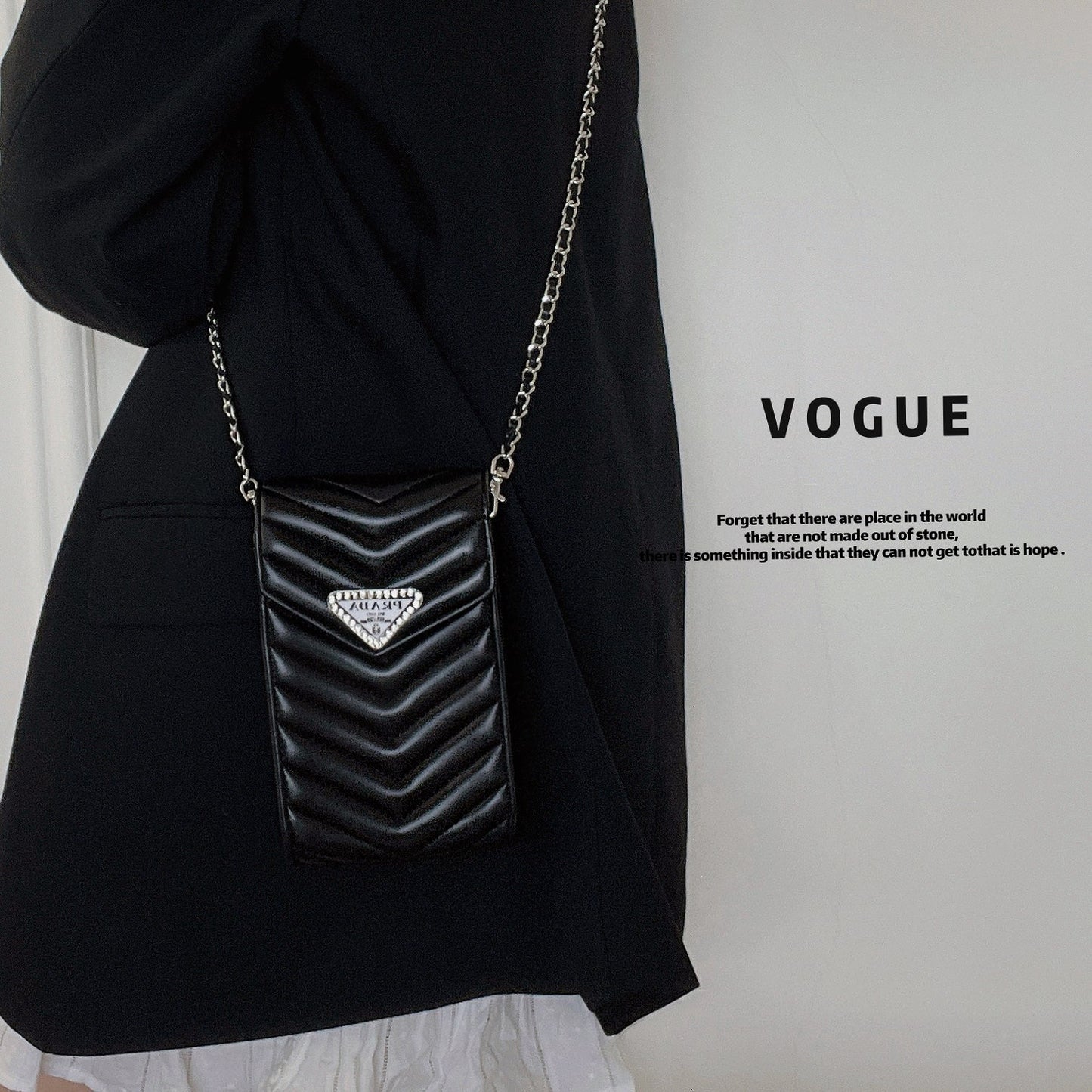 Crossbody telefonväska i läder