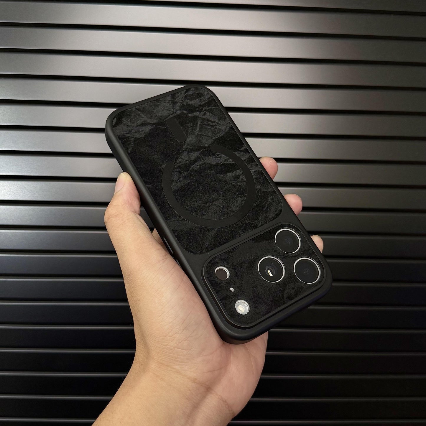 Leathar Préimh MagSafe Cás iPhone Ag luí le Críochnaigh Uigeacht Sneachta