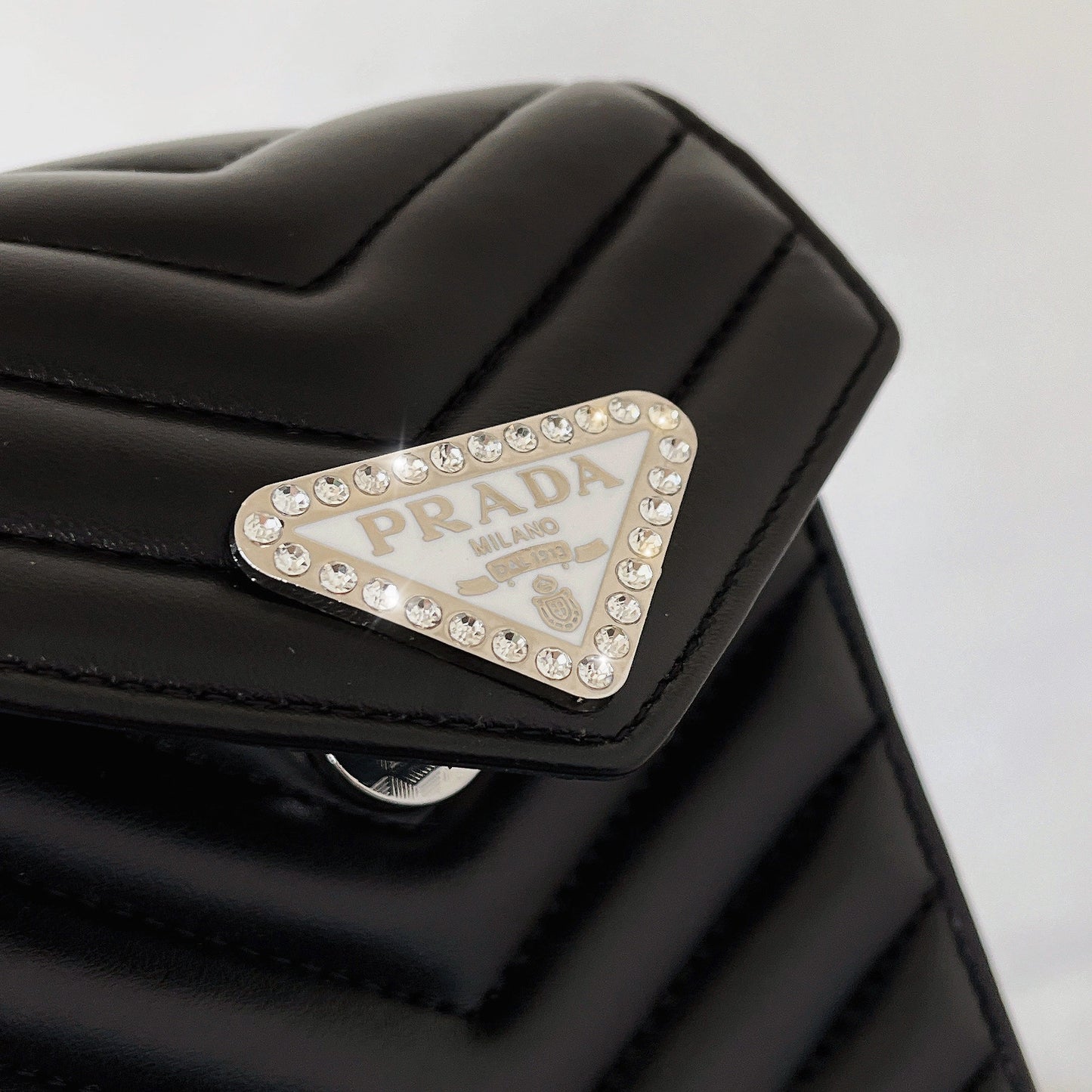 Crossbody telefonväska i läder