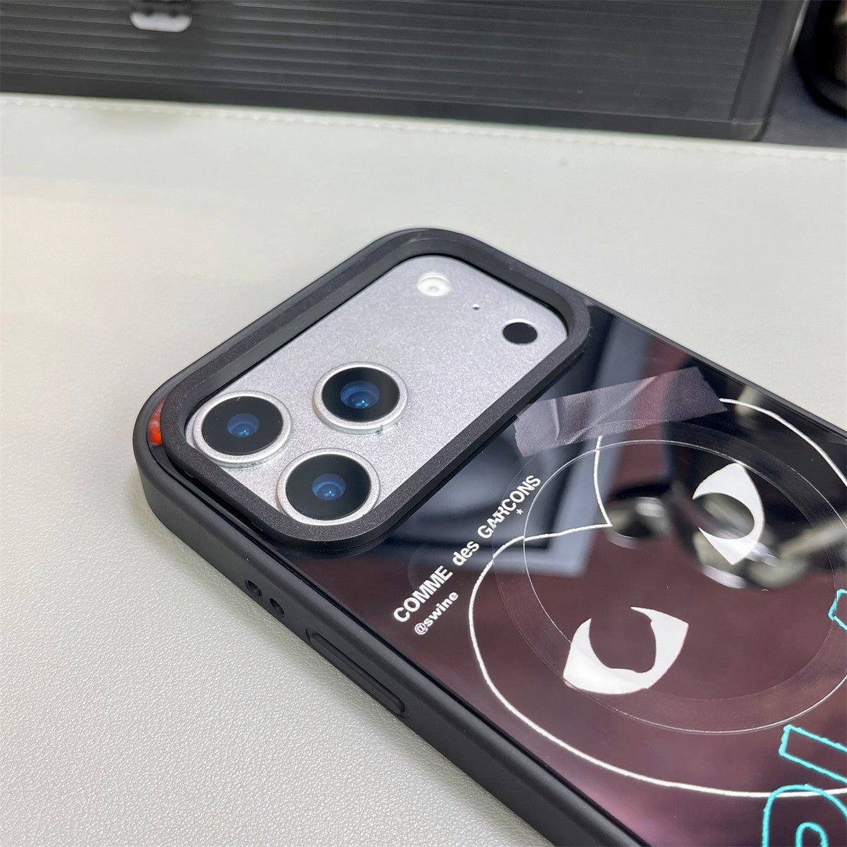 Puzdro na iPhone Heart Design x MagSafe