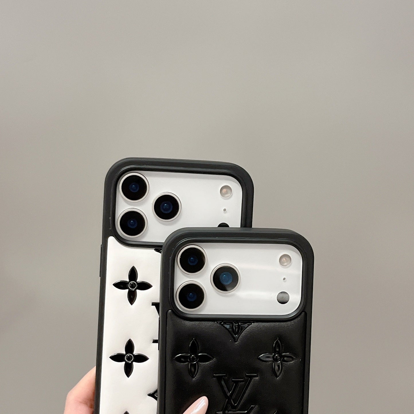 Husă pentru iPhone de lux, cu relief 3D