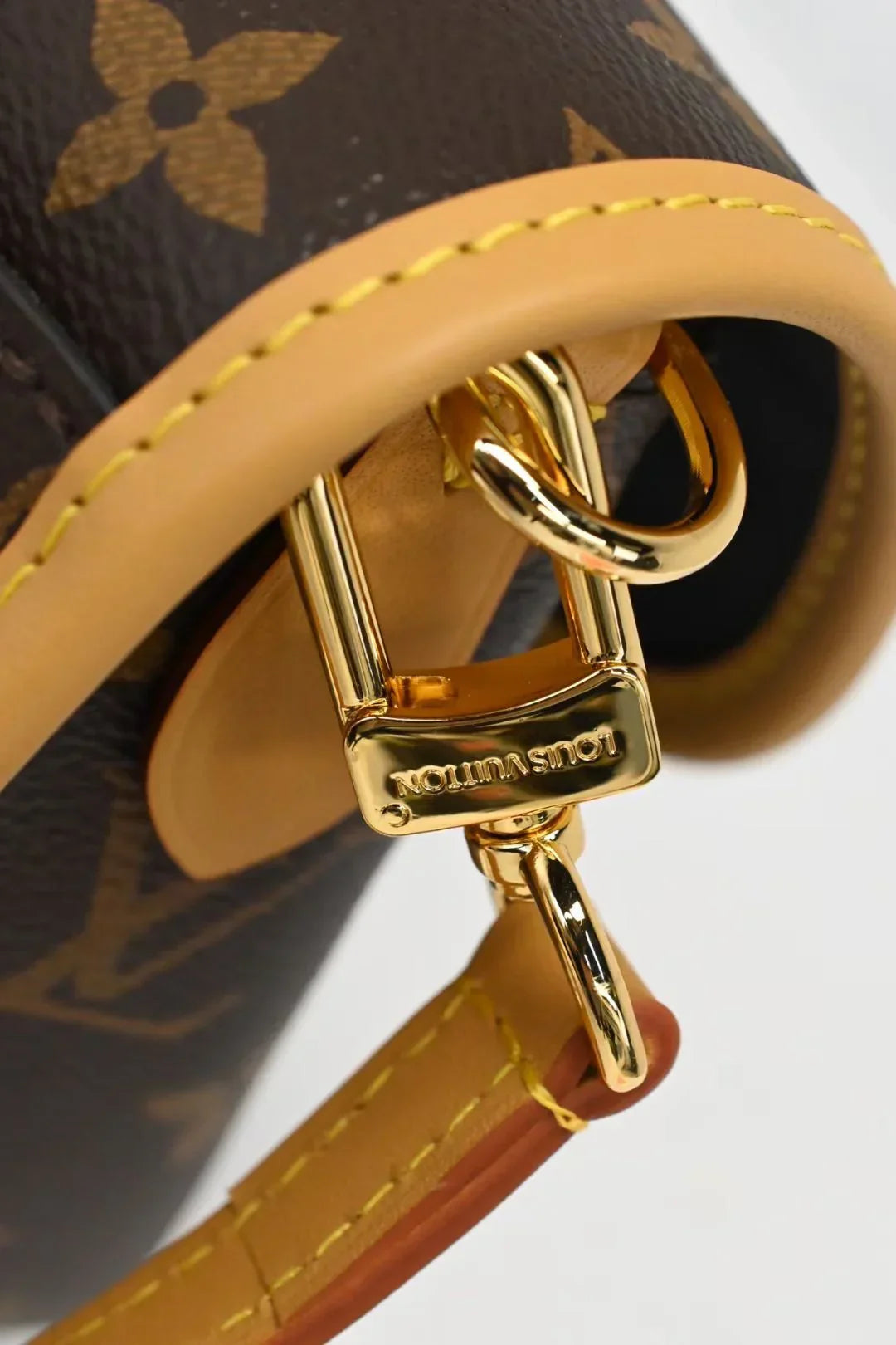 Torebka pudełkowa inspirowana stylem vintage