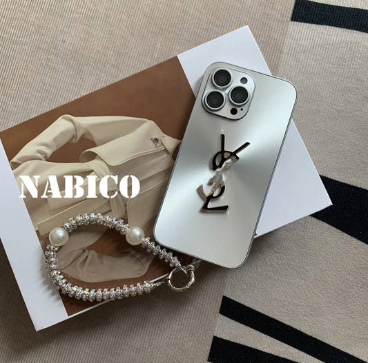Eleganten etui Letter Shine x Mono z verižico za iPhone