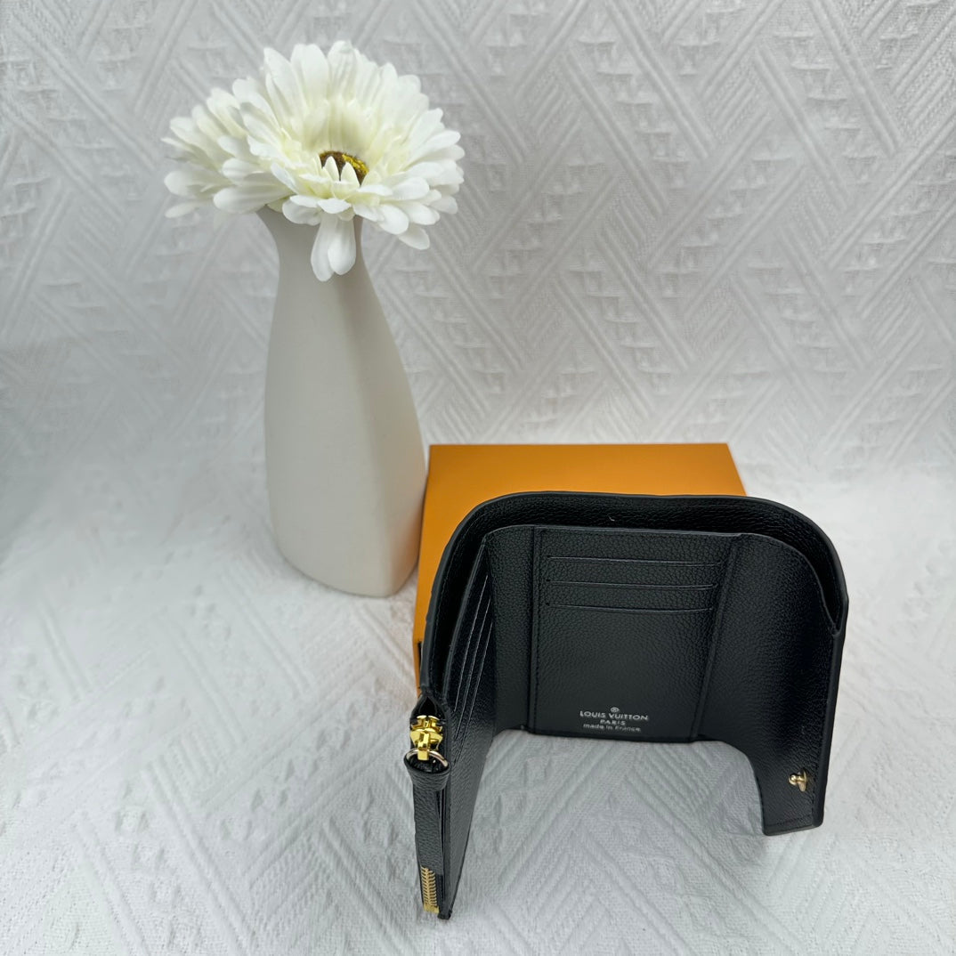 محفظة L-Luxurious Fashion - متطورة وعملية