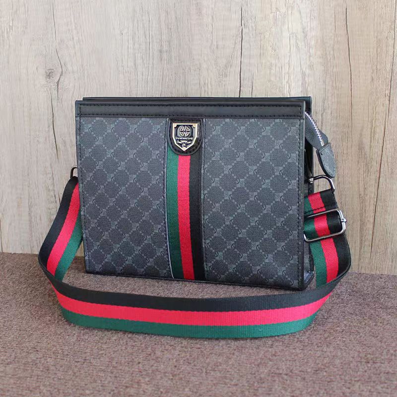 Clutch Monograma Urbano 002