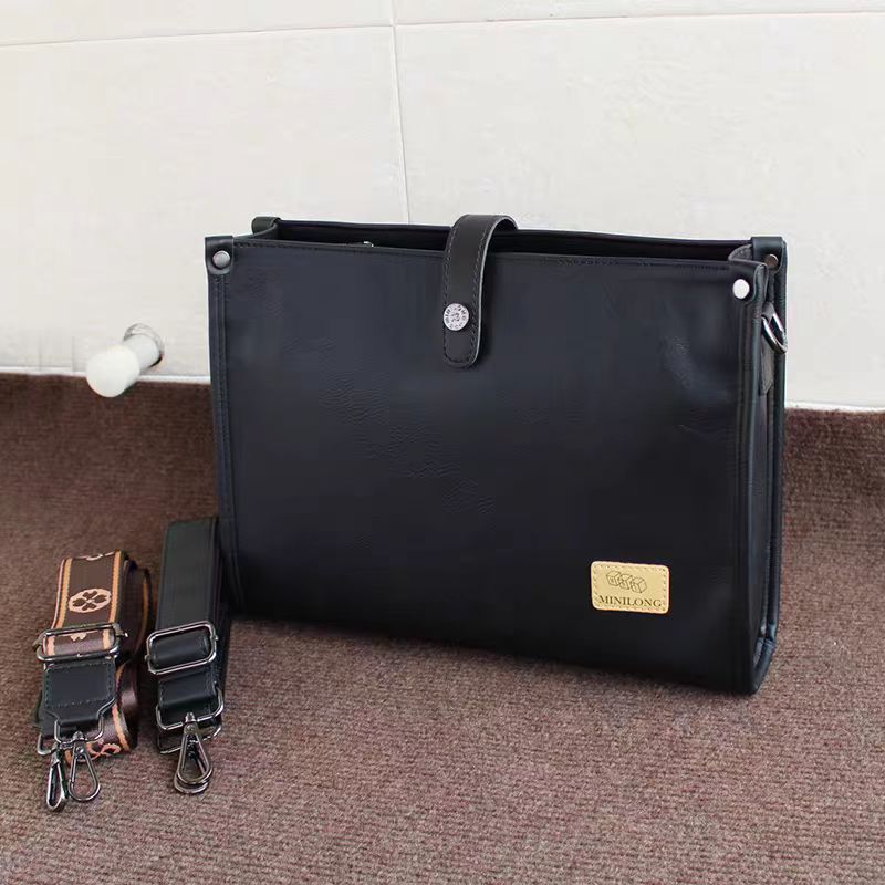 Bolsa crossbody de couro luxuosa