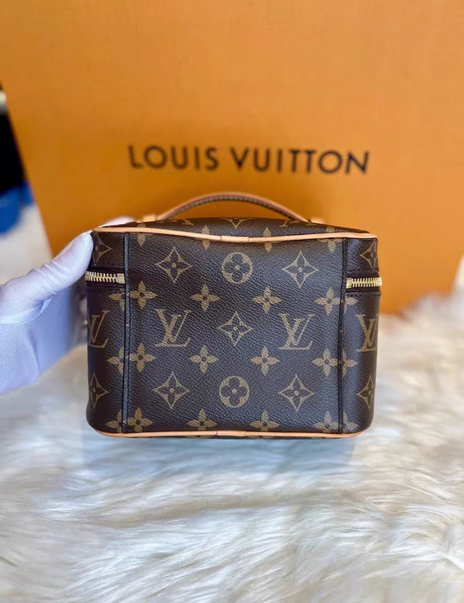 (Compre 3, pague por 2) Bolsa de cosméticos premium