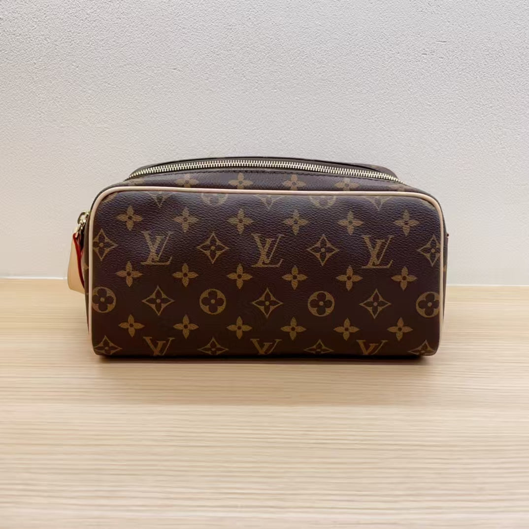 Bolsa Cosmética Premium-01