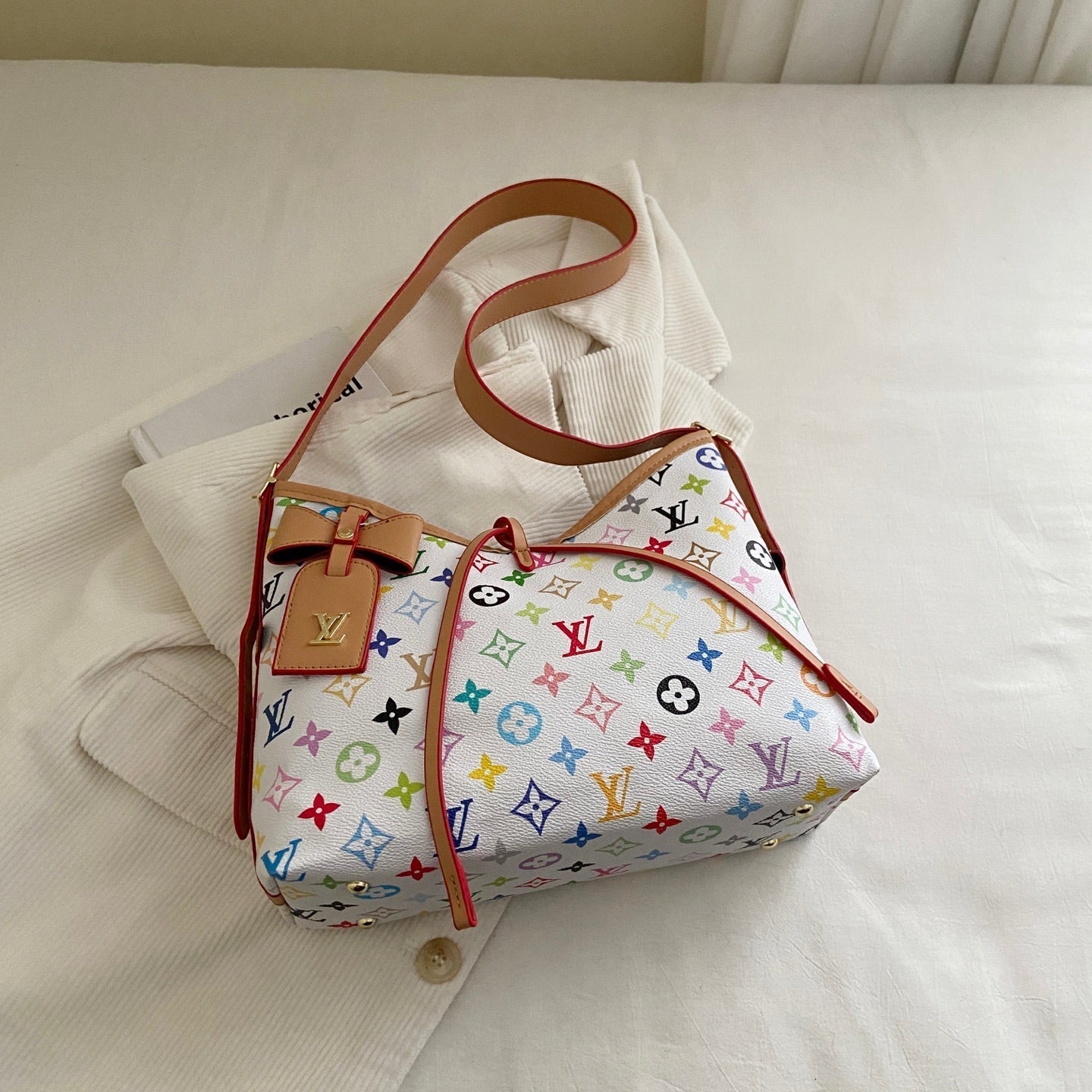 모노그램 크로스 스트랩 숄더백