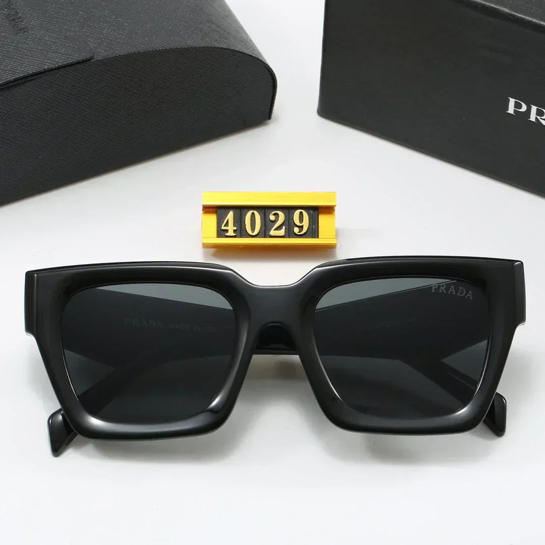 Fashionable square frame universal sunglasses 4029