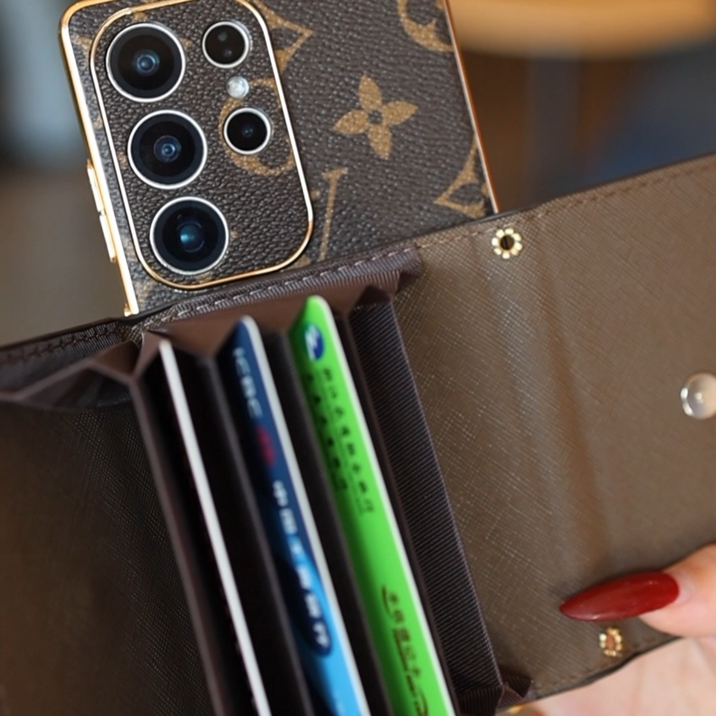 Étui Samsung en cuir de qualité supérieure avec porte-cartes & Dragonne