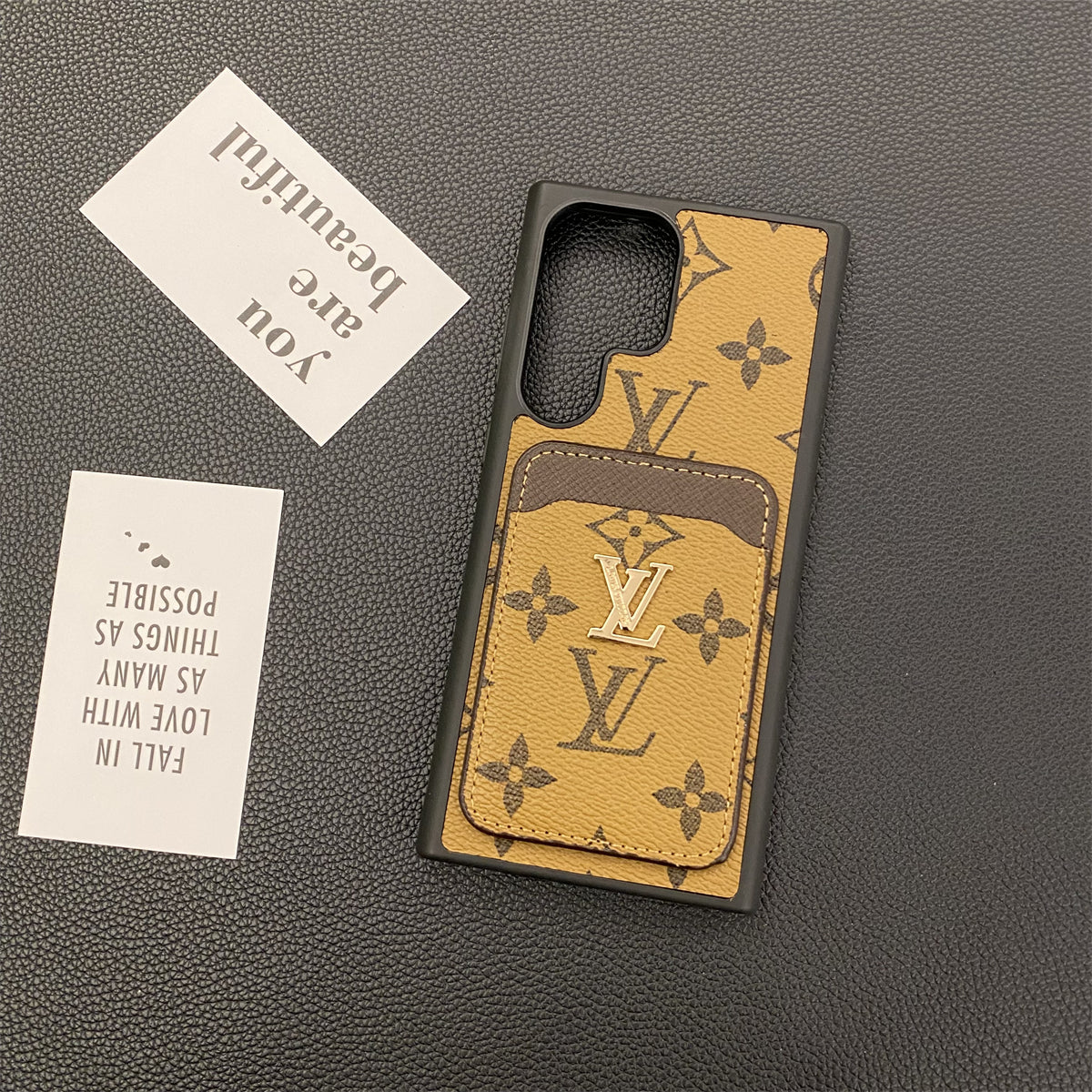 SAMSUNG GALAXY PETITE MALLE PUHELINKOTELOT KORTTIPIDIKKE MONOGRAM CANVAS