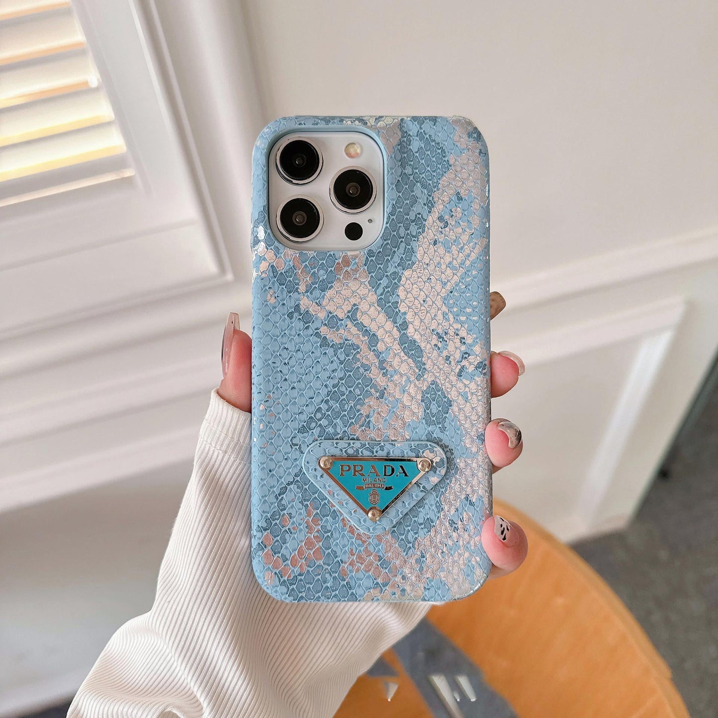 Custodia per iPhone di lusso con colori sfumati