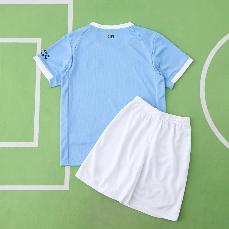 マンチェスター・シティ F.C. ホームキッズキット 25/26シーズン