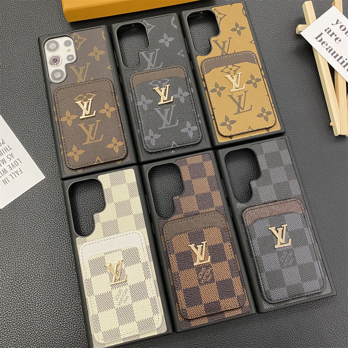 SAMSUNG GALAXY PETITE MALLE PUHELINKOTELOT KORTTIPIDIKKE MONOGRAM CANVAS