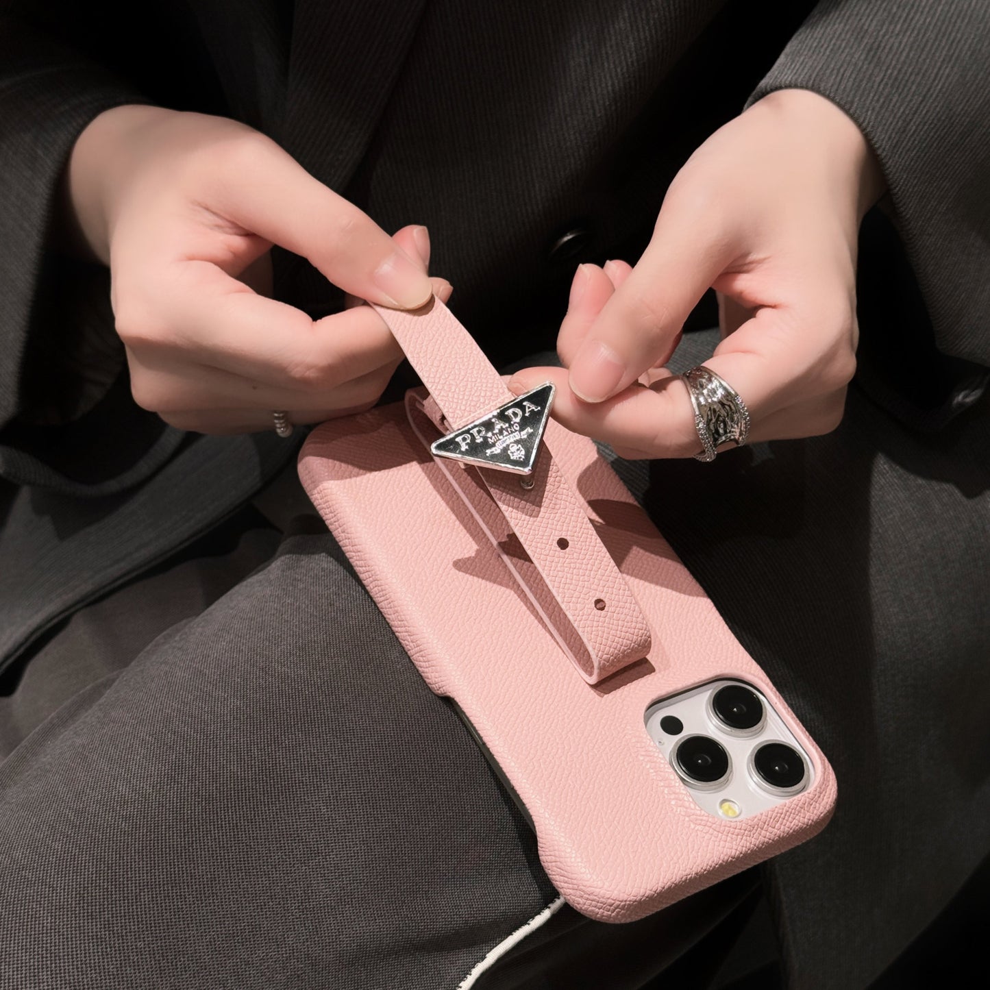 Luxusní kožené pouzdro na iPhone