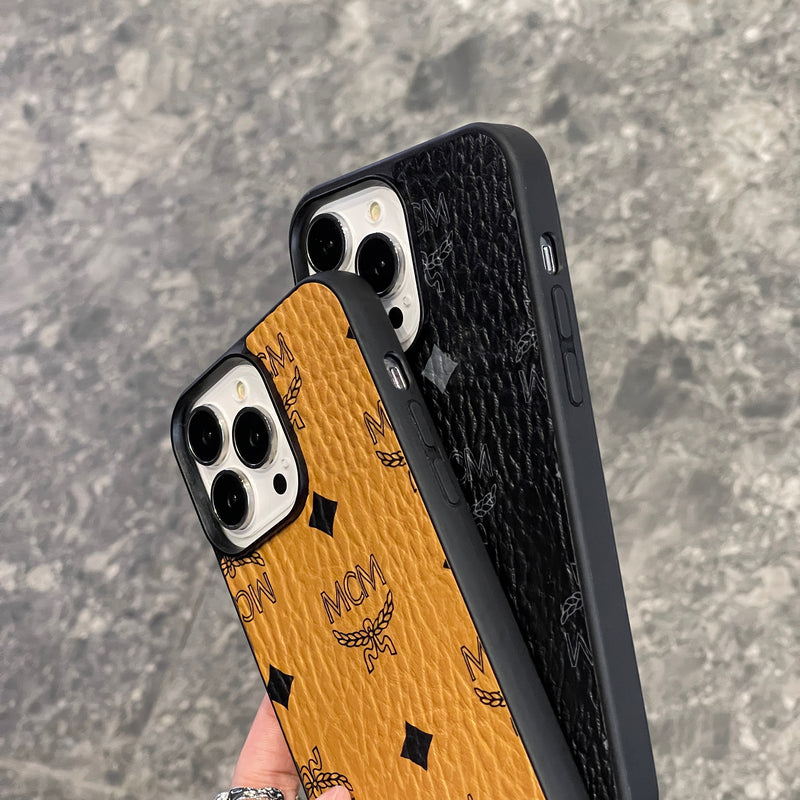 Custodia per iPhone MCM Nera-MCK240603