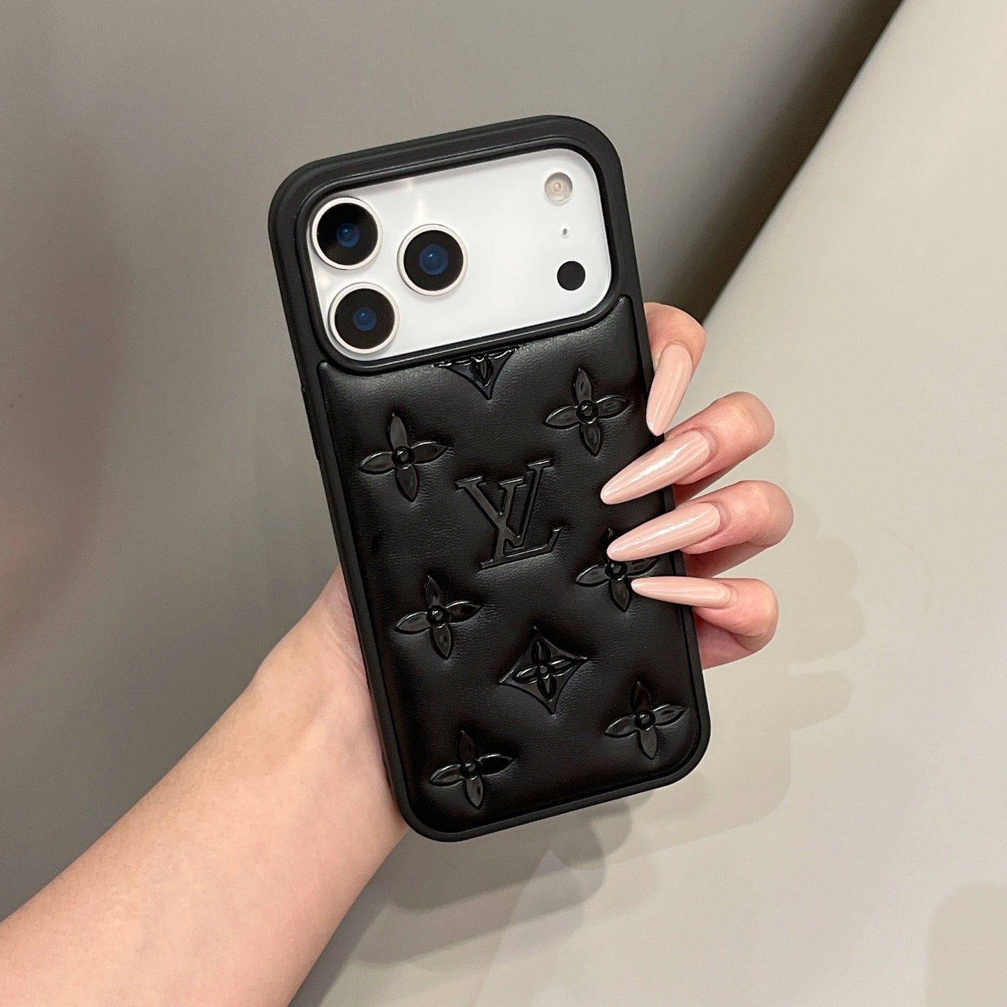 Husă pentru iPhone de lux, cu relief 3D