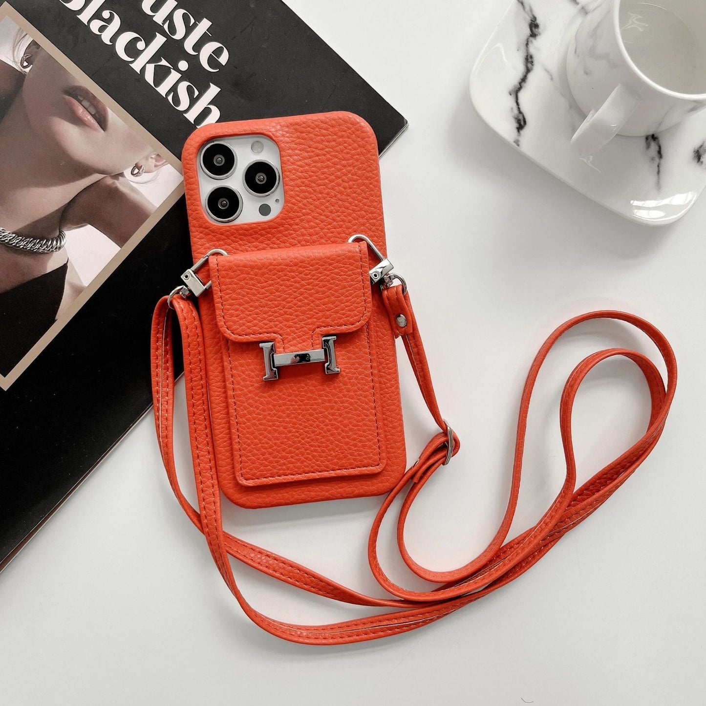 Custodia per iPhone con catena in pelle porta carte H
