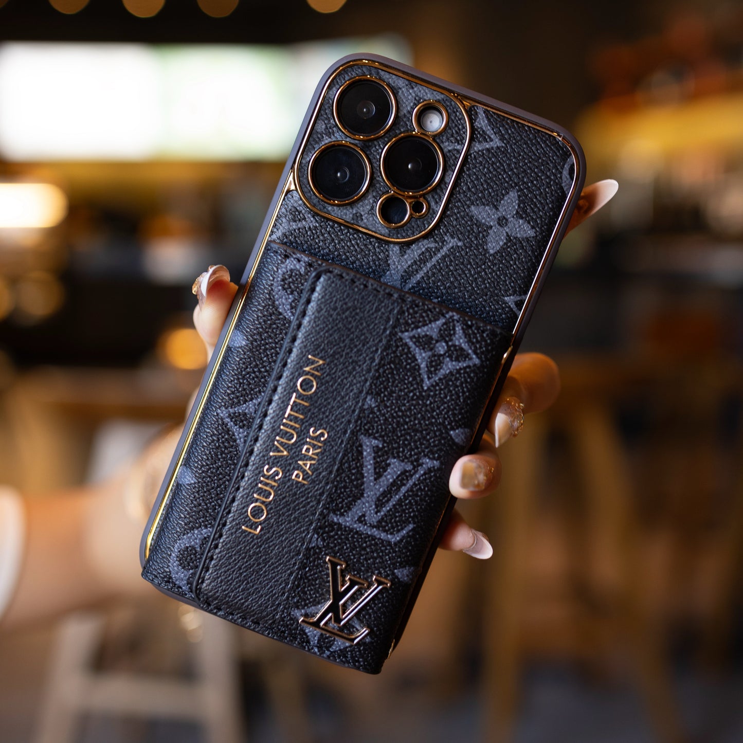 Luxusné pokročilé kožené puzdro na iPhone s držiakom karty & remienkom