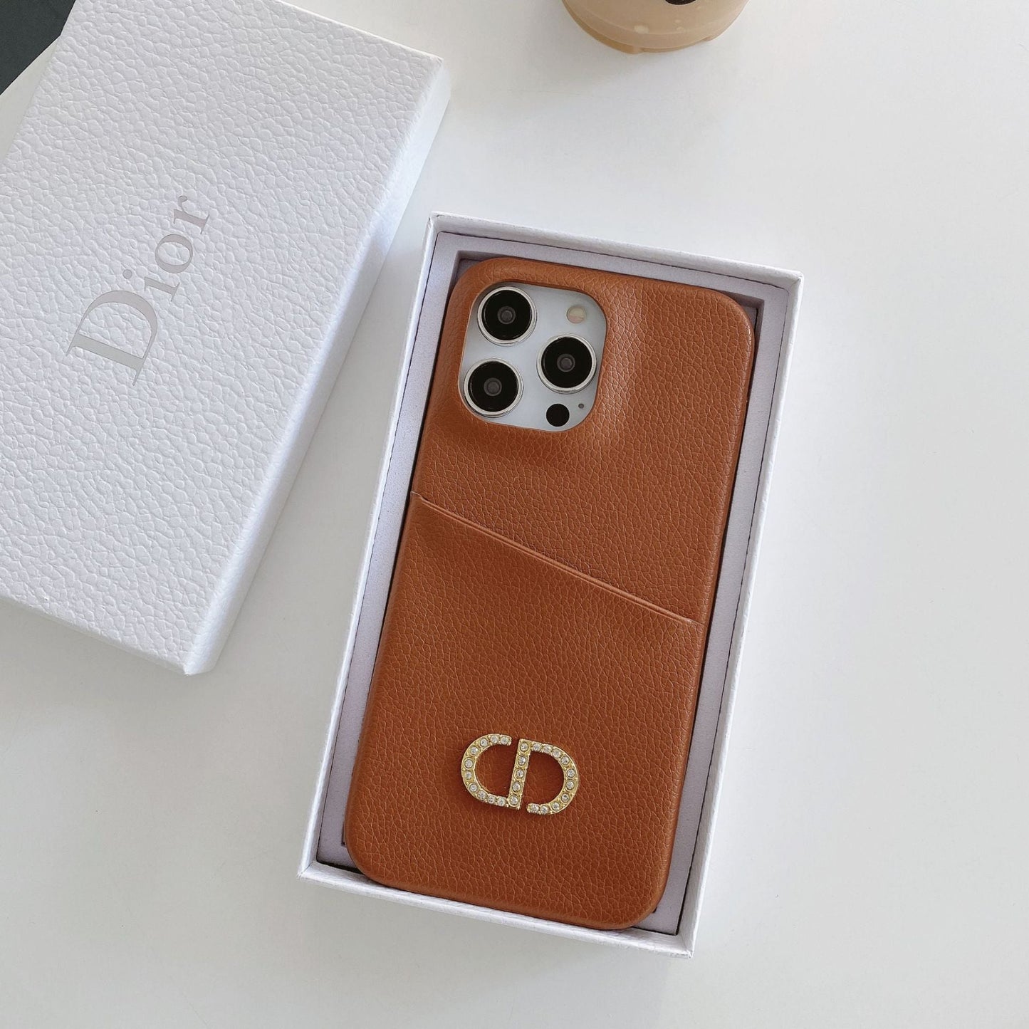 Módne kožené puzdro na iPhone