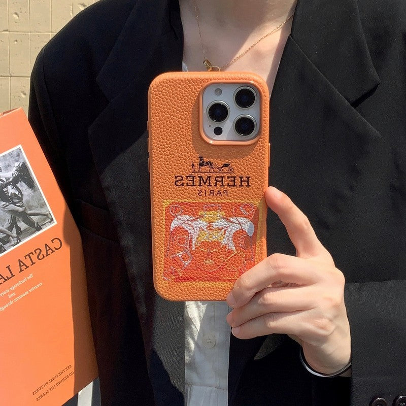 Custodia classica per iPhone in pelle