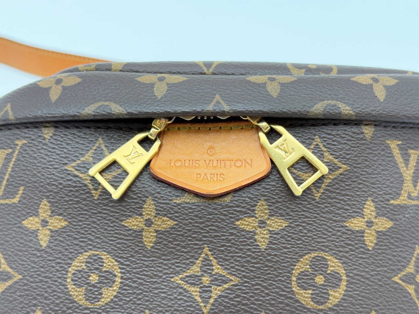 Modna torba na talię