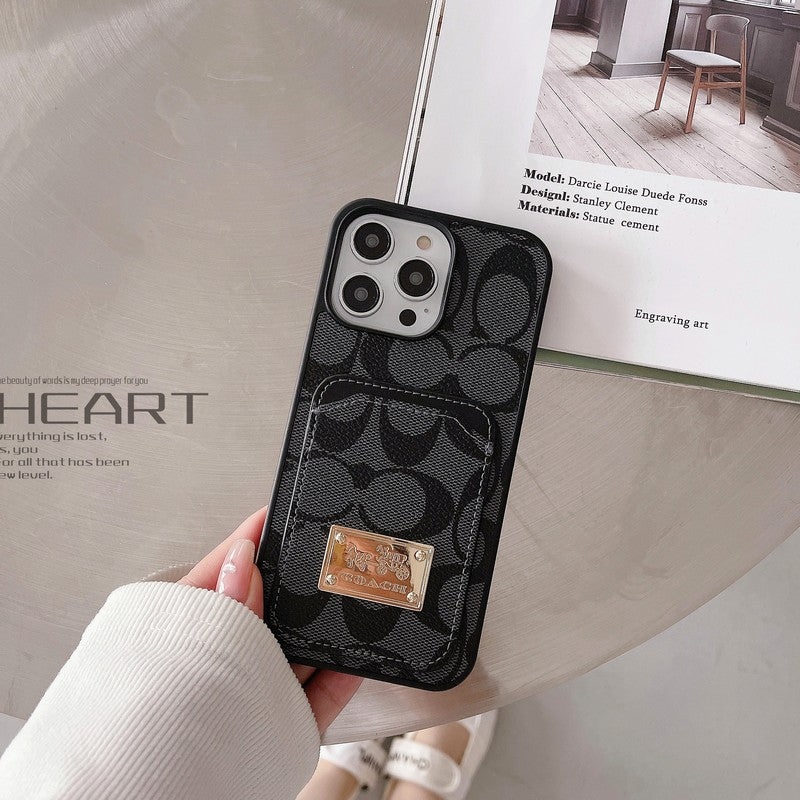 Husă clasică pentru iPhone din piele