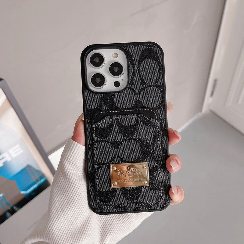 Husă clasică pentru iPhone din piele