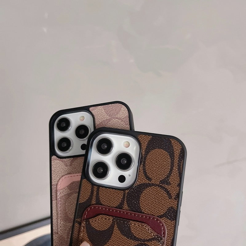 Husă clasică pentru iPhone din piele