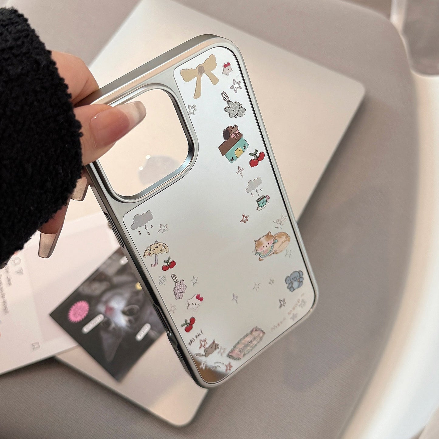 Korean ins electroplated mirror surface is suitable for 16 Apple 15Pro Max mobile phone case iphone17 Puppy Shake Music 13