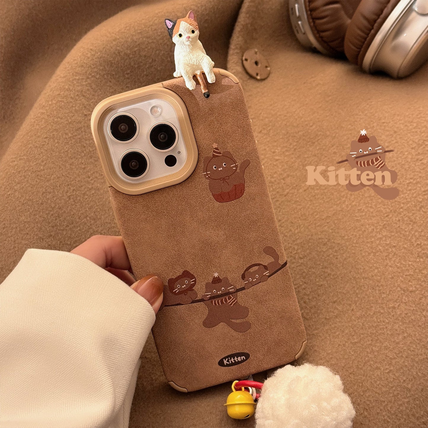 ins three-dimensional cat is suitable for iphone16 iPhone case 17pro max Apple 15 hairball rope 13 suede.