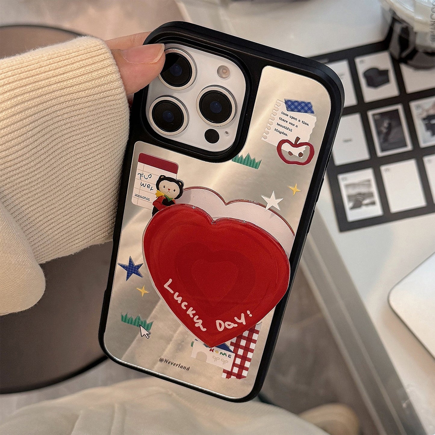ins Korean cartoon suitable for 16 Apple 17Pro Max mobile phone case iphone14 mirror 13 love bracket 15