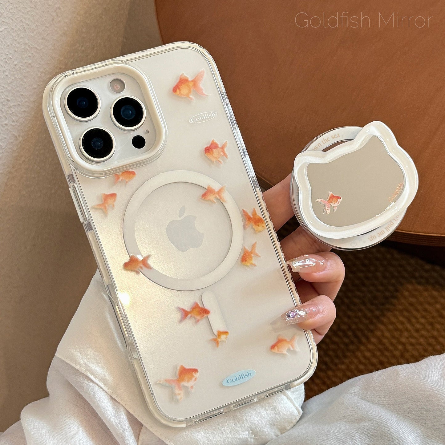 Mirror cat magnetic suction bracket 16promax transparent iPhone17 mobile phone case suitable for 13 small goldfish 14 national style