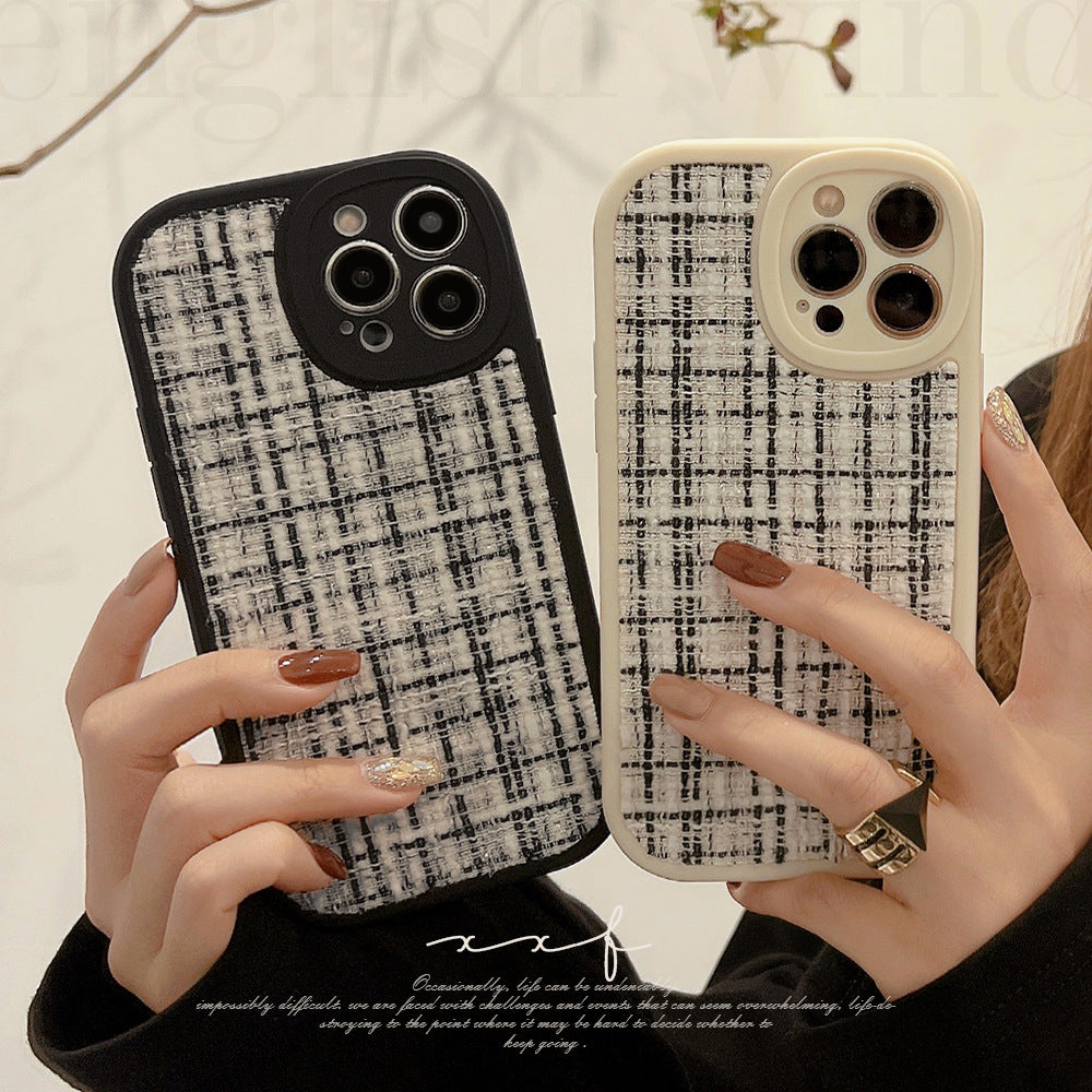 Xiaoxiangfeng iphone16 is suitable for 17pro max iPhone case 11 women's 12 simple 15 black and white grid 8 flannel