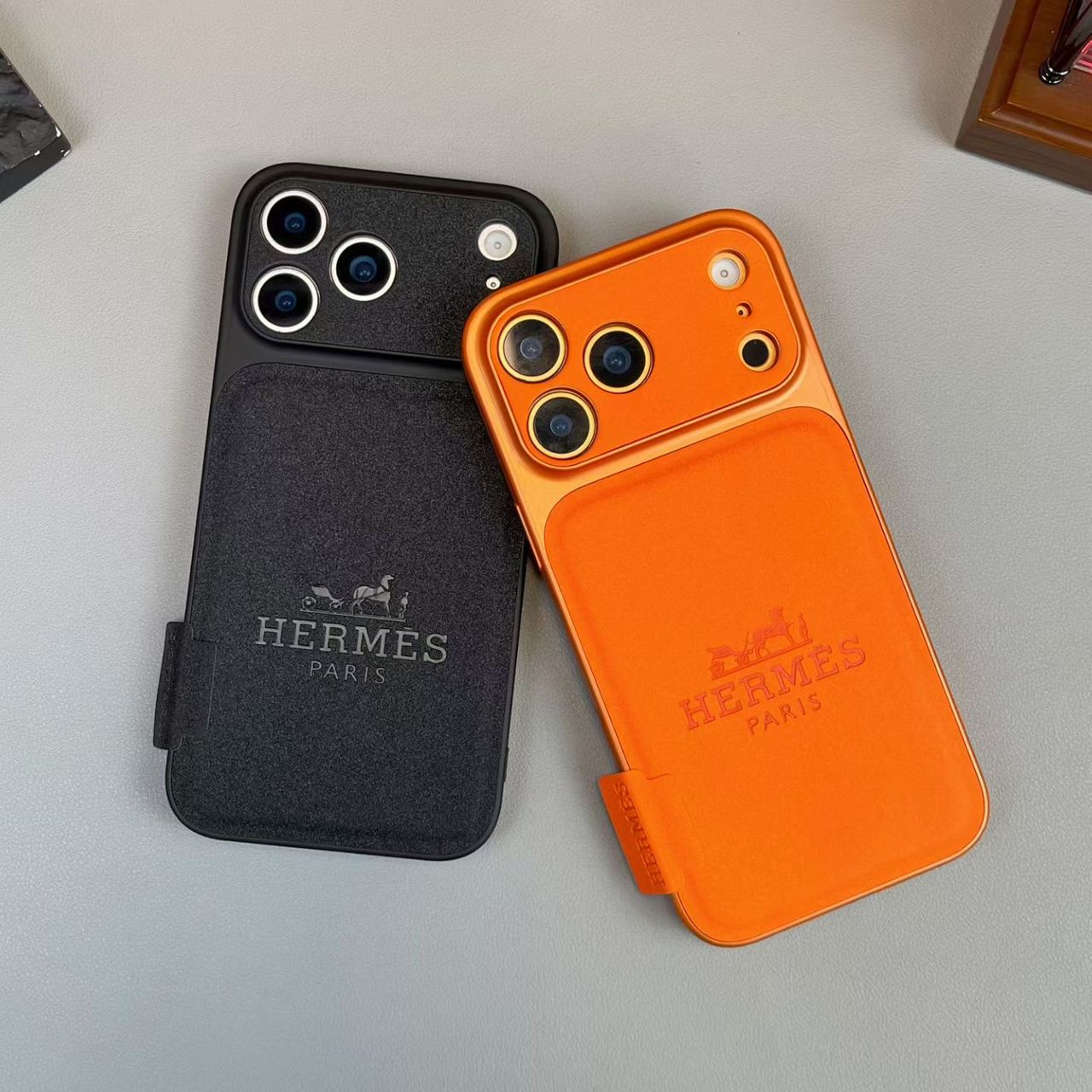 Classices Premium usnjena torbica za iPhone – luksuzna zaščita