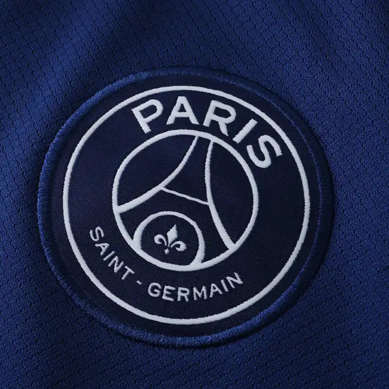 Paris Saint-Germain F.C.  Säsongströja 24/25