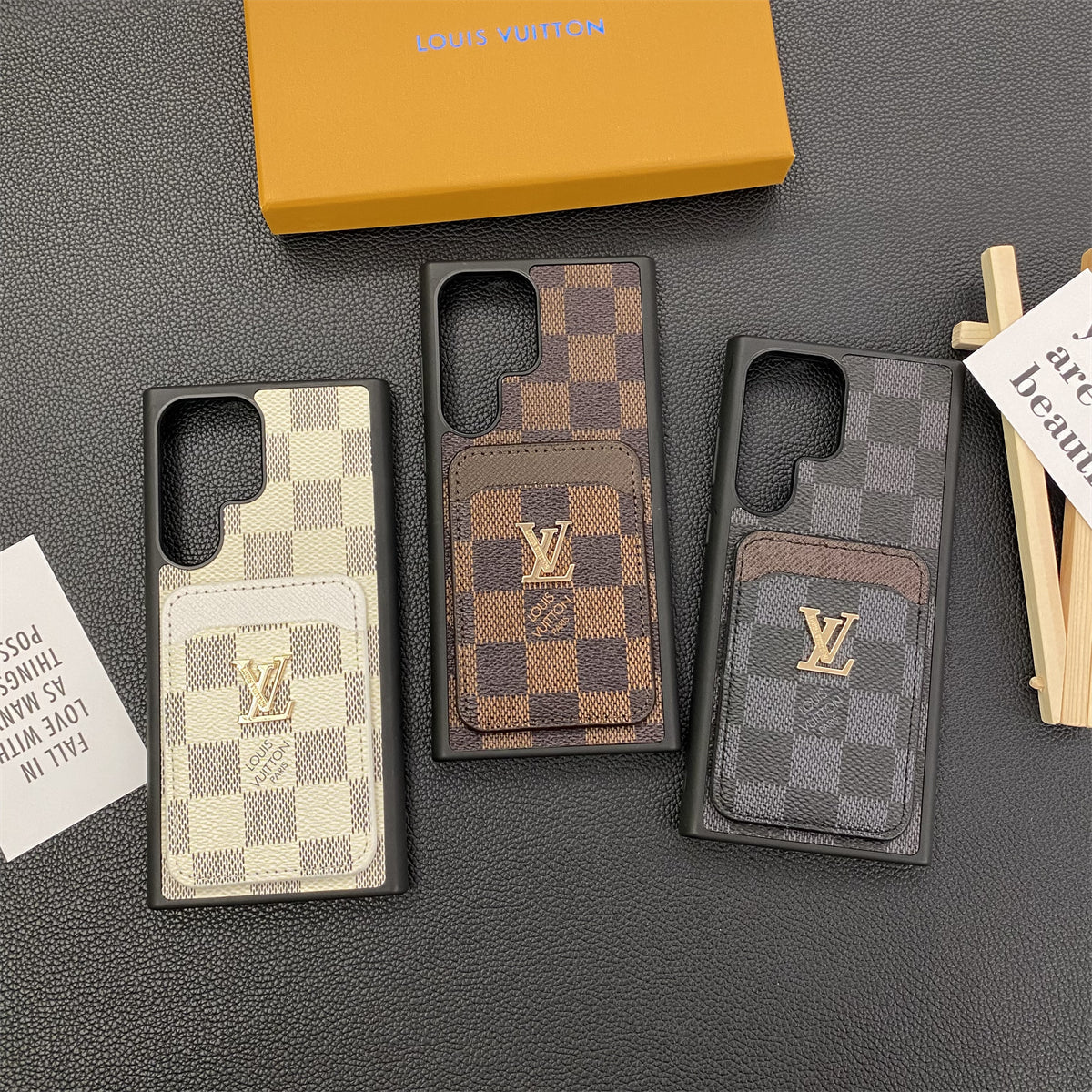 SAMSUNG GALAXY PETITE MALLE PUHELINKOTELOT KORTTIPIDIKKE MONOGRAM CANVAS