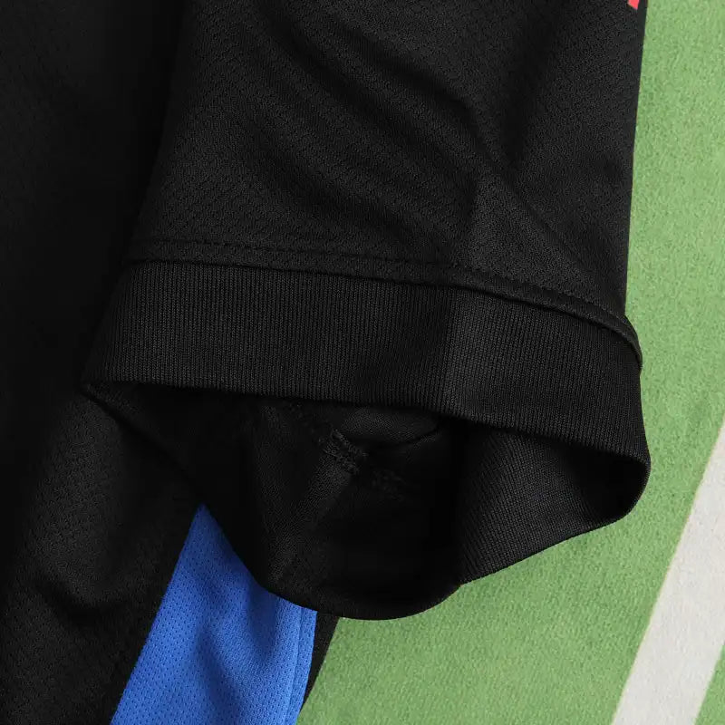 Barcelona u gostima Travis Scott 24/25 dres sezone