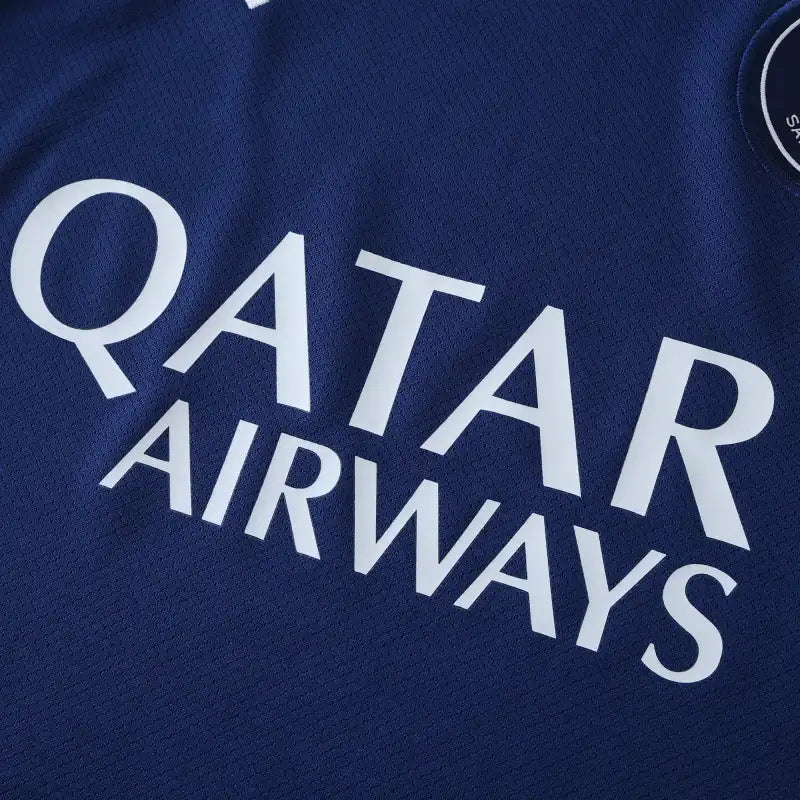 Paris Saint-Germain F.C.  Säsongströja 24/25