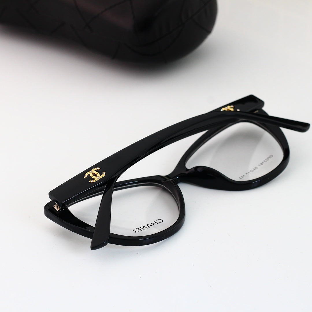 Matchande färger Cat-Eye glasögon