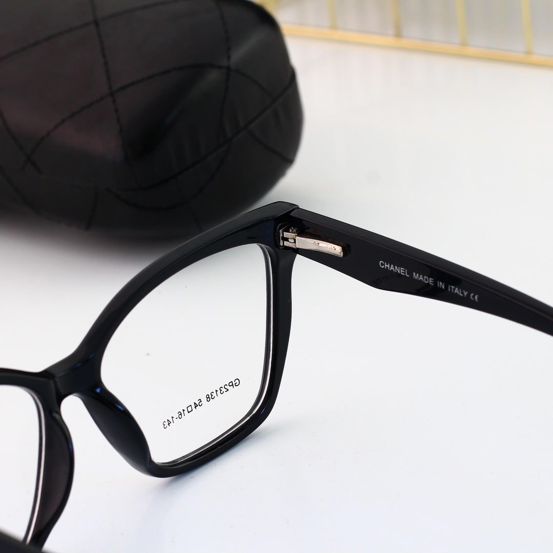 Fashionabla färgmatchande glasögon