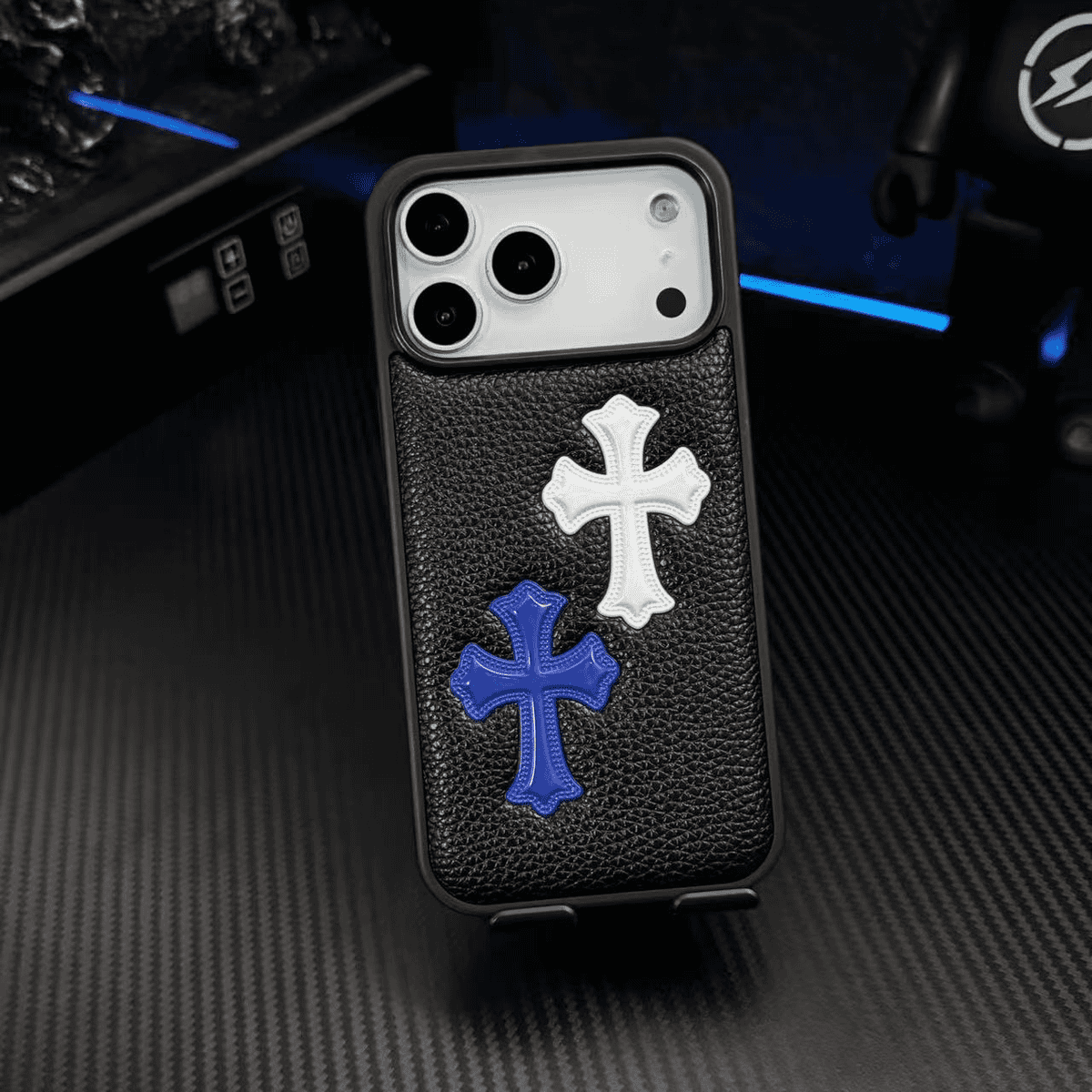 Telefonfodral med 3D-korspräglat lädertextur — Stötsäkert skyddsfodral