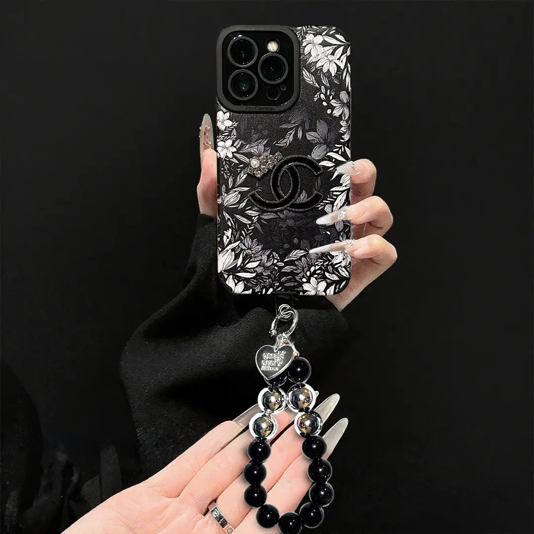 Funda floral de piel de cordero de lujo para iPhone - Protección de lente completa