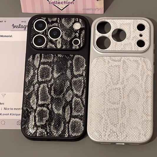 Husă pentru iPhone cu textura de piele de șarpe de lux